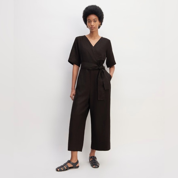 Everlane Black Linen Wrap Jumpsuit Size 10 NWOT Minimalist One Piece Sustainable - Picture 2 of 9